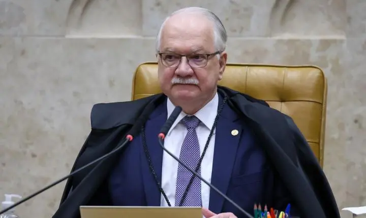 A pedido de Fachin, Mendonça retira parte de sigilo do caso Master